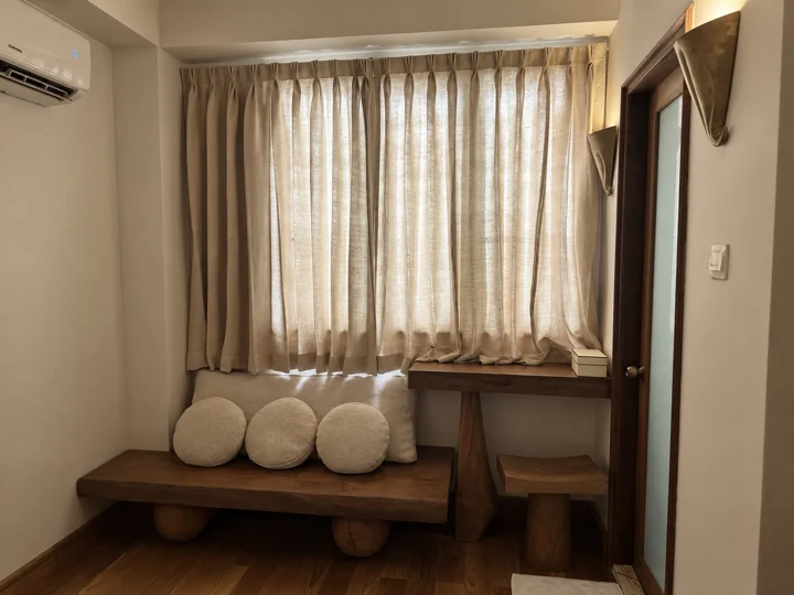 The window seat